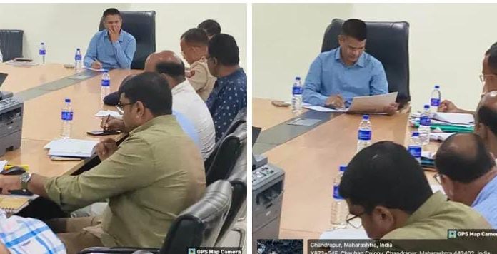 निवडणूक खर्च निरीक्षकांनी घेतला यंत्रणेचा आढावा