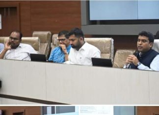 निवडणूक प्रक्रियेमध्ये अतिशय चांगले काम करा Ø जिल्हाधिका-यांकडून विविध यंत्रणेच्या तयारीचा आढावा