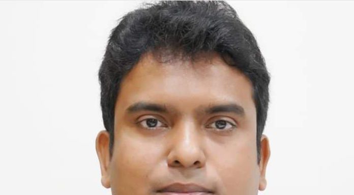 प्रिंट मिडीयाच्या जाहिरातीचे पूर्व प्रमाणीकरण आवश्यक Ø मतदानापुर्वीचा एक दिवस व मतदानाच्या दिवशीची राजकीय जाहिरात Ø 2 दिवस आधी अर्ज सादर करावा