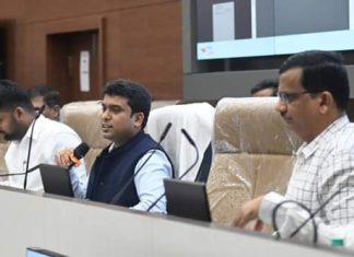 जिल्ह्यात होणार 4 लक्ष 39 हजार ‘मतदार माहिती चिठ्ठी’ चे वाटप Ø प्रशासनाचा घरोघरी पोहचण्याचा प्रयत्न