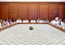 *मुख्यमंत्री, उपमुख्यमंत्र्यांकडून पाणी उपलब्धता, पावसाचा आढावा*