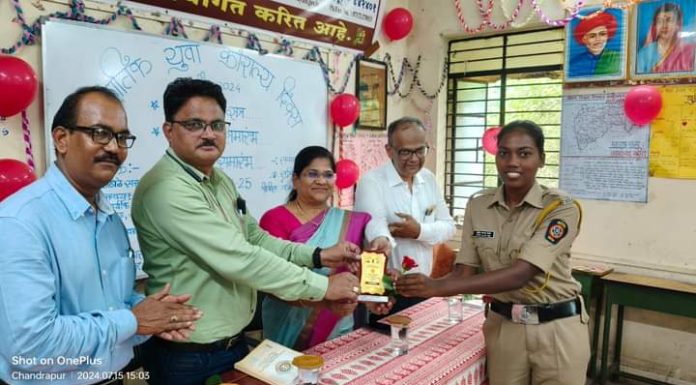 आदिवासी विद्यार्थ्यांच्या स्पर्धा परिक्षा प्रशिक्षणाचा समारोप