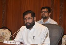 ठाणे, पालघर, नाशिक, रायगड जिल्ह्यातील महामार्गावरील खड्डे, वाहतुक कोंडीची मुख्यमंत्र्यांनी घेतली गंभीर दखल*