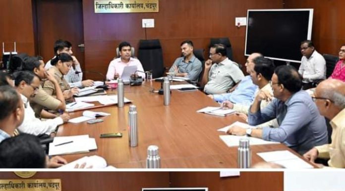 जिल्हाधिका-यांकडून धम्मचक्र अनुप्रवर्तन दिनाच्या पूर्वतयारीचा आढावा