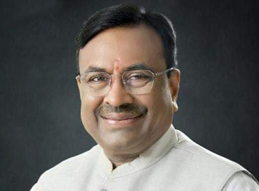 ना. सुधीर मुनगंटीवार यांच्या प्रयत्नांतून होणार जिल्हा ग्रंथालयाचे आधुनिकीकरण*