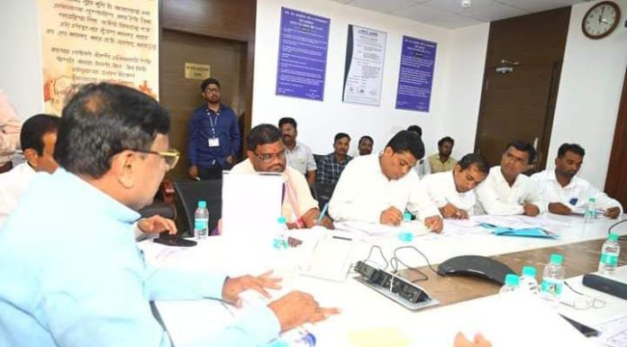 पालकमंत्री सुधीर मुनगंटीवार यांनी मच्छीमार समाजाला