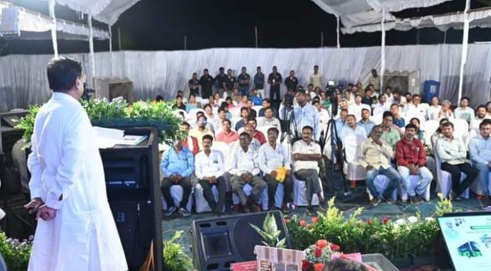 पर्यावरणपुरक ई-बस सेवा दळणवळणाचे उत्तम साधन बनेल Ø पालकमंत्री सुधीर मुनगंटीवार यांनी व्यक्त केला विश्वास