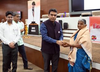 देशाच्या संरक्षणात सैनिकांचे योगदान महत्वपुर्ण – जिल्हाधिकारी विनय गौडा