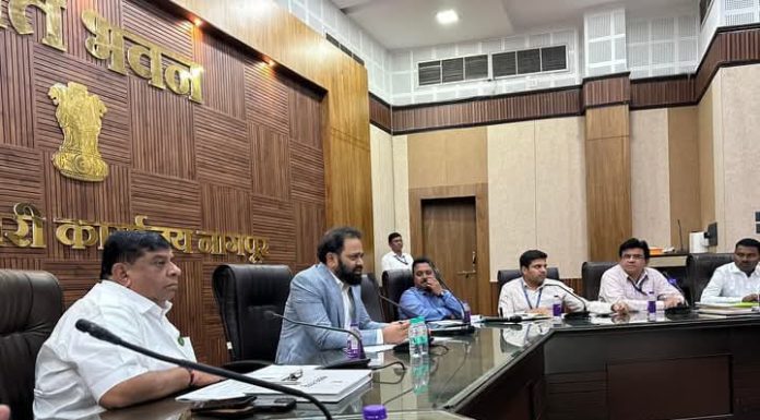 *शासकीय योजनांबाबत उदासीन असणाऱ्या बँकांचे शासकीय व्यवहार का थांबवू नयेत !*